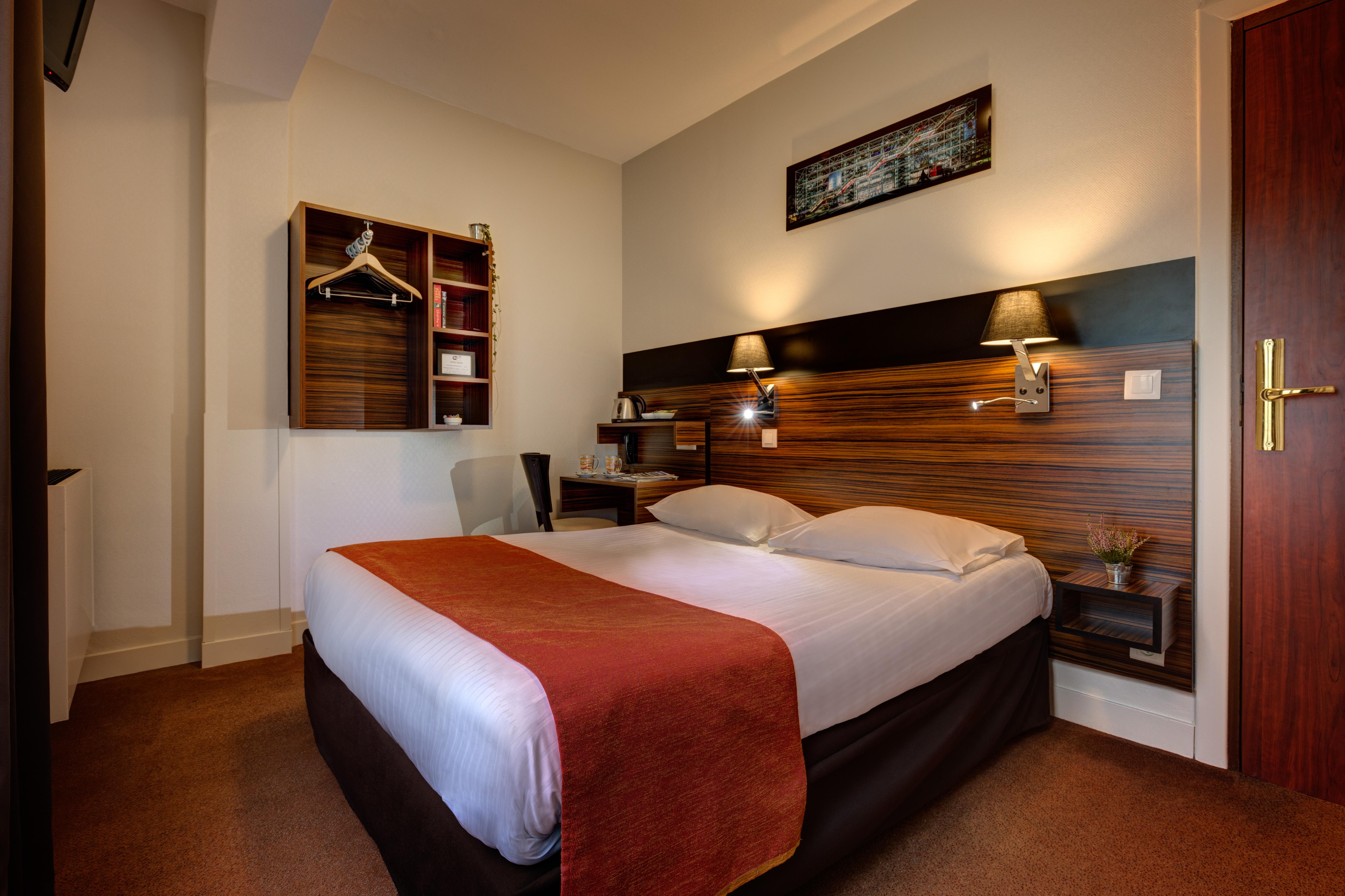 פריז Hotel Lena מראה חיצוני תמונה