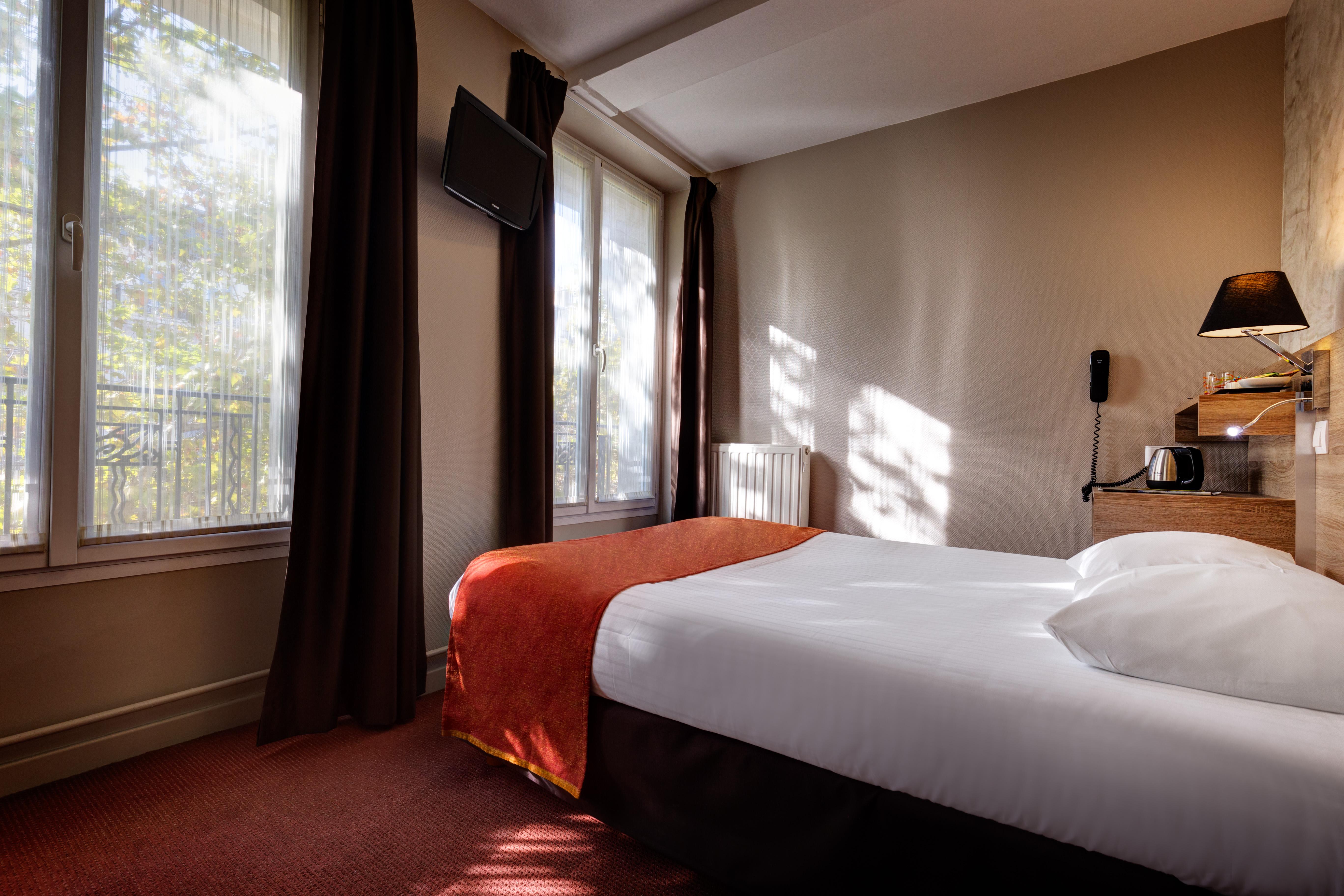 פריז Hotel Lena מראה חיצוני תמונה